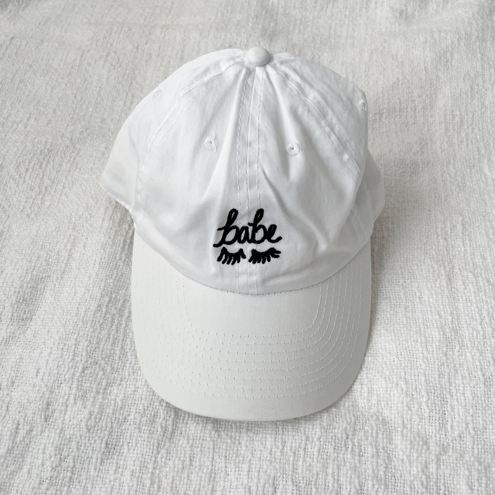Babe eyelash embroidered white dad hat
